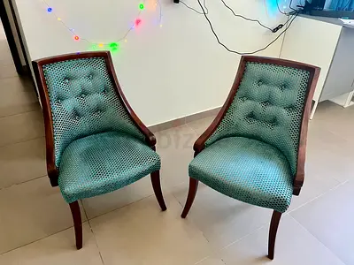 Elegant Pair of Vintage Accent Chairs