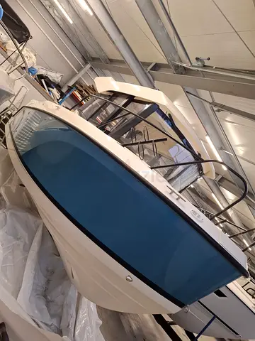 QuickSilver 705 Pilothouse Explorer NEW Mercury 225