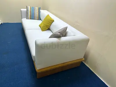 Like new condition cratebarrel three seater sofa