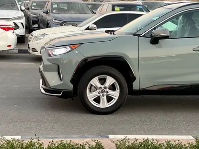 صورة 14 لـ 2021 Toyota RAV 4