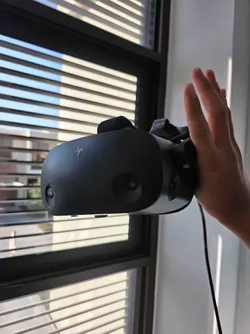 HP Reverb G2 VR Headset for Immersive Gaming Experience