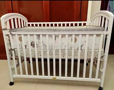 Juniors Baby Crib