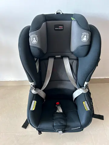 Britax Safe n Sound Graphene Infant Car Seat.