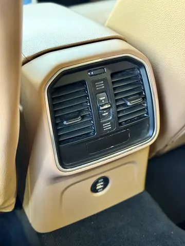 2018 Porsche MACAN — миниатюра 18