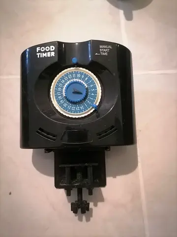 Adjustable Food Timer for fish