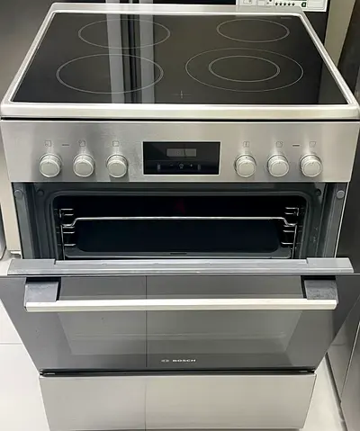 Bosch electric cooker for sell 60×60cm  good working like new condition cooker