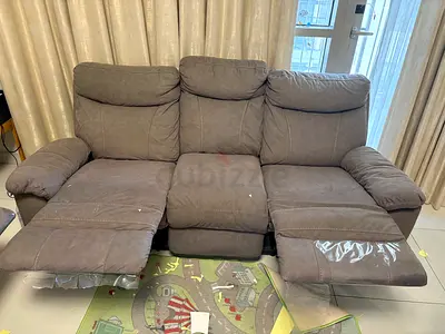 Comfortable Reclining Sofa in Good Condition