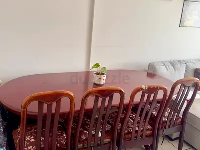 Dinning table 6 seater