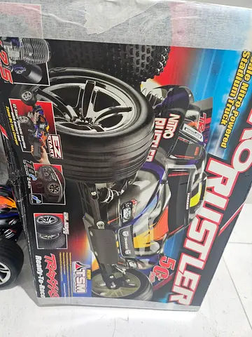 Traxxas rustler 2wd nitro