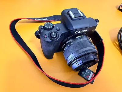 Canon M50 MK1 Mirrorless Camera