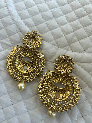Elegant Gold Ethnic Earrings