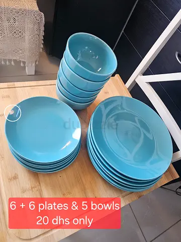 12 Plates and 5 Bowls in Beautiful Blue