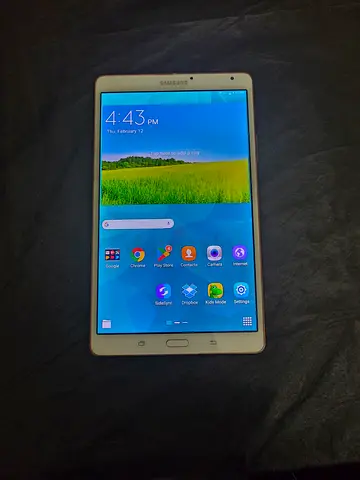 Samsung android tablet 9.5 display 8gb 2ram sim not supported card supported