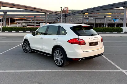 Porsche Cayenne S 2011 / 4.8L - 8 Cylinder / 2 Keys / Single Owner / Full Service History / GCC Spec