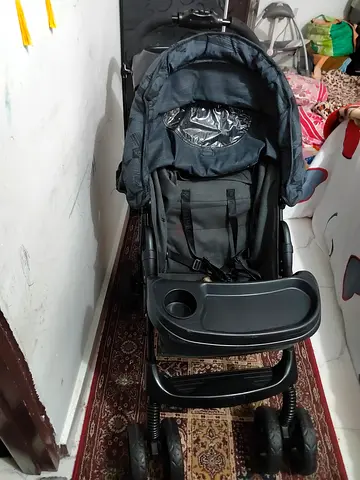 Juniors stroller for sale very good in condition used only 3 months we r going to country thats why