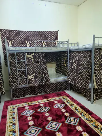 Kitchen washroom attached studio bedspace Al qouz4