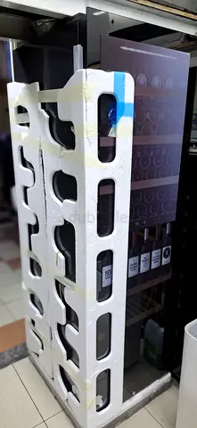 Offer Price brand new box pack wine fridge larger 193b capacity