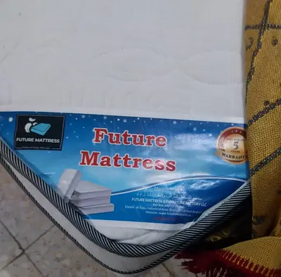 Comfortable Bed 190/210 cm white clour heavy duty matrates also Same size