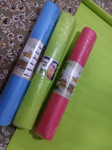 Set of Colorful Yoga Mats.          3 piece 20 aed.                        Colour:Green,Pink,Blue