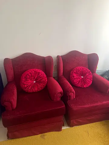Elegant Red Accent Chairs