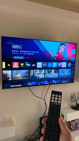 Hisense 40 Smart TV - Brand New
2025
تلفاز هايسنس الذكي 40 بوصة