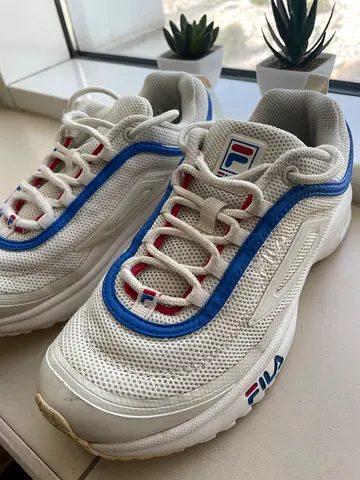 Fila Sneakers