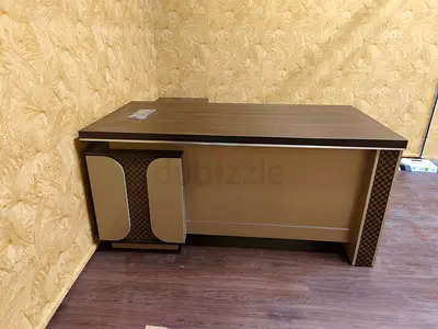 L Shape Table New For Sale