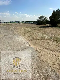 Land for sale in Al-Balida 3 area on Street 97. Excellent location, close to all services. Freehold