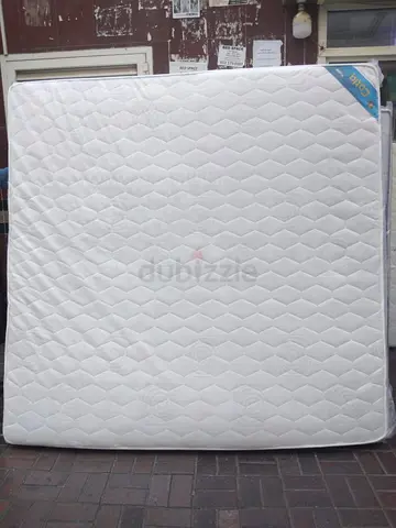 200x200cm super King size mattress.  All times delivery available