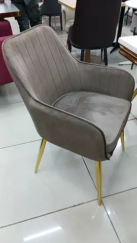 Elegant Cream Upholstered Chair
