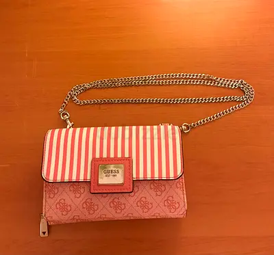 Guess - Sling Bag
