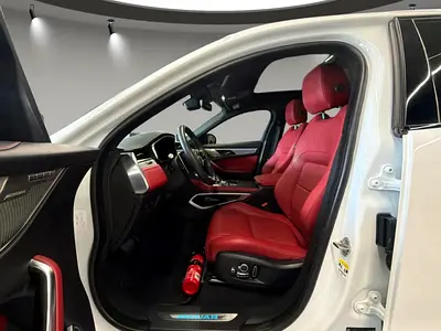 Jaguar F-Pace R-Dynamic SE, миниатюра 9