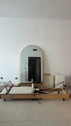 Pilates reformer machine