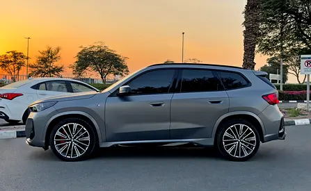 2025 BMW X1 缩略图 4
