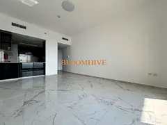 Luxury &amp; Bright With New Appliances Built in Wardrobes Call Now