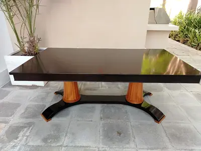 Dining table for sale