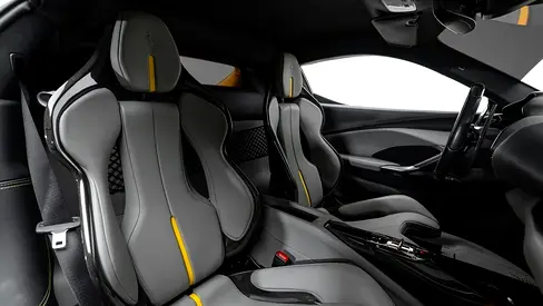 صورة 13 لـ 2022 Ferrari 296 GTB