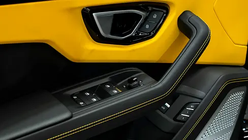 2024 Lamborghini URUS 缩略图 9