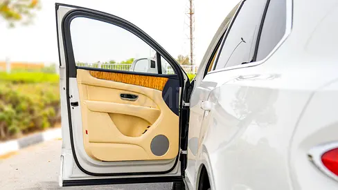 2021 Bentley BENTAYGA 缩略图 9