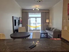 Fully Furnished | Spacious 1 Bedroom | Vacant