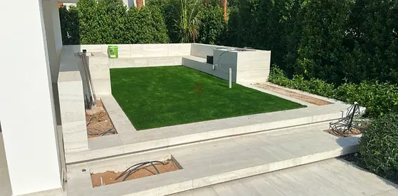 Modern Minimalist Outdoor Space
