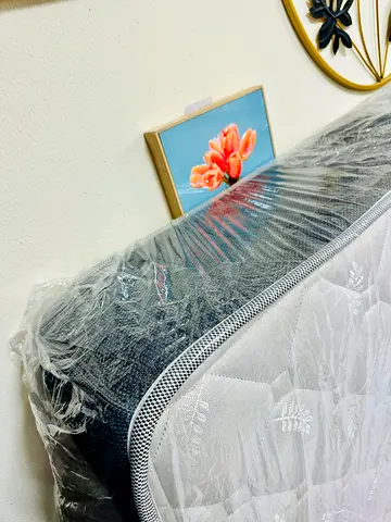 Queen PAN Emirates Mattress