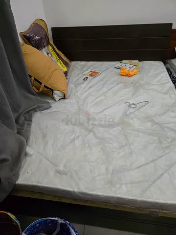 Queen size cot and mattress for sale
