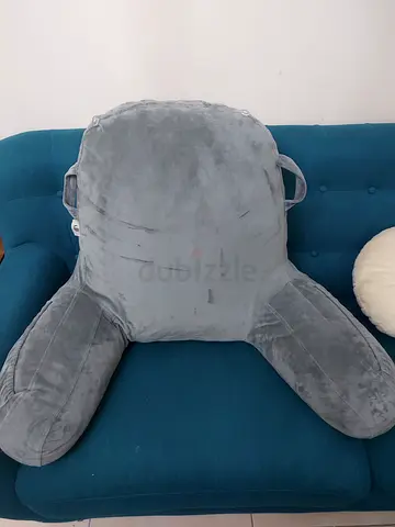 Reading pillow