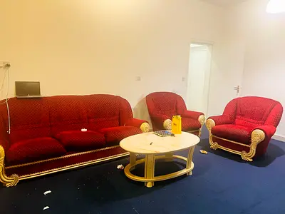 Huge Arabic style 5seater sofa and coffee table immediate sale