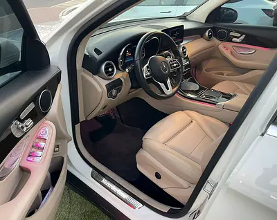 2020 Mercedes-BENZ GLC thumbnail 4