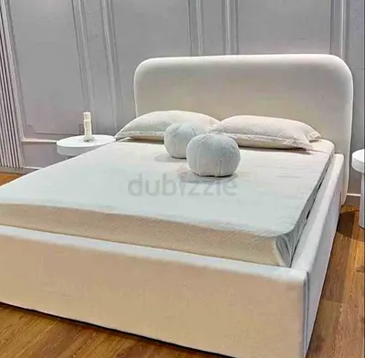 Brand New Elegant Modern Bed with Soft Curves