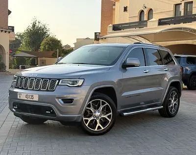 2019 Jeep Grand Cherokee Overland V8 5.7L GCC Low Mileage Full Service History