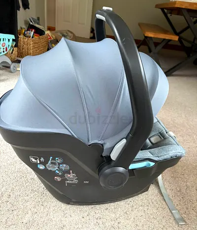 UPPAbaby MESA i-Size Infant Car Seat – Rear-Facing, with ISOFIX base Side Impact Protection, Newborn
