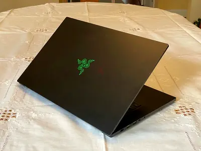 Razer Blade 15 Gaming laptop with 144hz display rate  6gb nvidia graphics - Alienware m15 X15